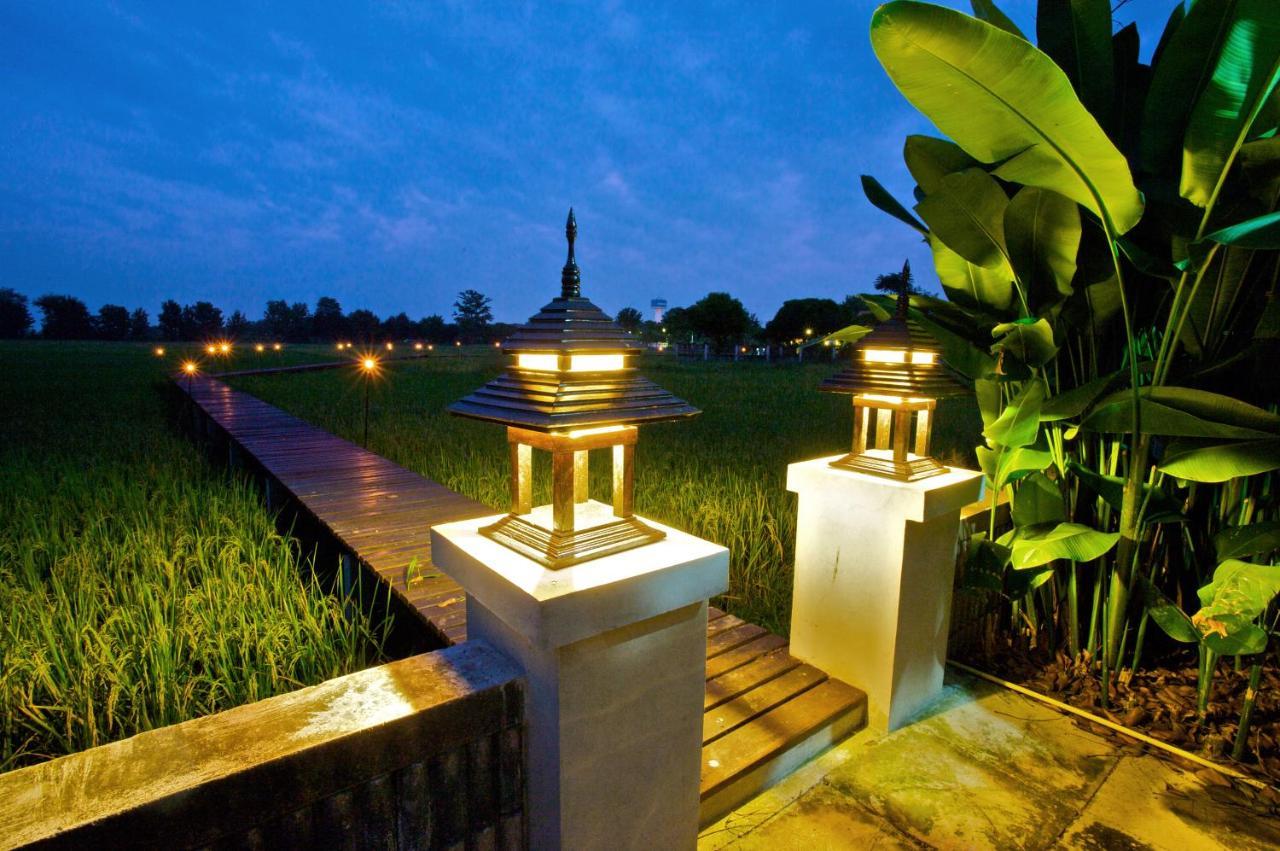 Palm Spa Village Resort Mae Rim Exteriör bild